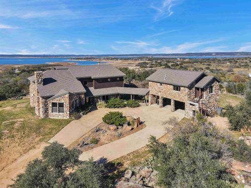 311 Granite Cir, Burnet, TX, 78611-2937 | Card Image