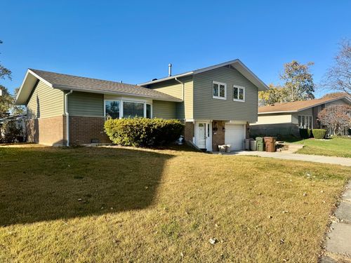 5700 La Palm Dr, Oak Forest, IL, 60452-1147 | Card Image