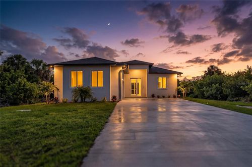 511 Sweetwater Dr, Rotonda West, FL, 33947-2603 | Card Image