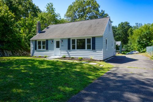 418 Horton Hill Rd, Naugatuck, CT, 06770-4844 | Card Image