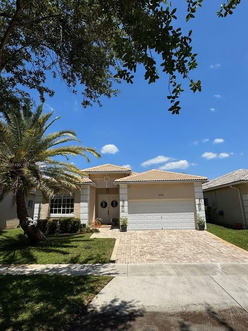 14015 Sw 32nd St, Miramar, FL, 33027-3982 | Card Image