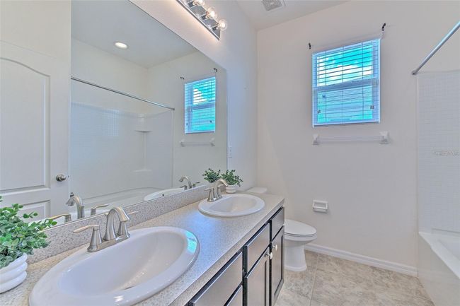32829 Woodthrush Way, House other with 3 bedrooms, 2 bathrooms and null parking in WESLEY CHAPEL FL | Image 14