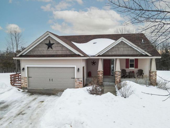Country living on 3.14 acres | Image 43