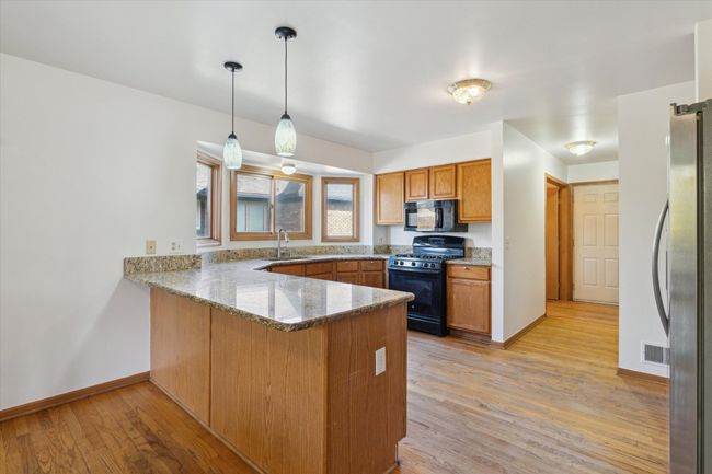 47095 Stony Brook Dr, House other with 4 bedrooms, 4 bathrooms and null parking in Macomb MI | Image 16