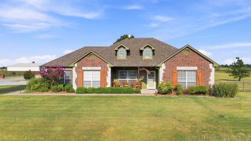 18435 Jamestown Ave, Skiatook, OK, 74070 | Card Image