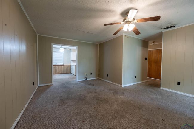 819 Carlisle Dr, House other with 2 bedrooms, 2 bathrooms and null parking in Kilgore TX | Image 5