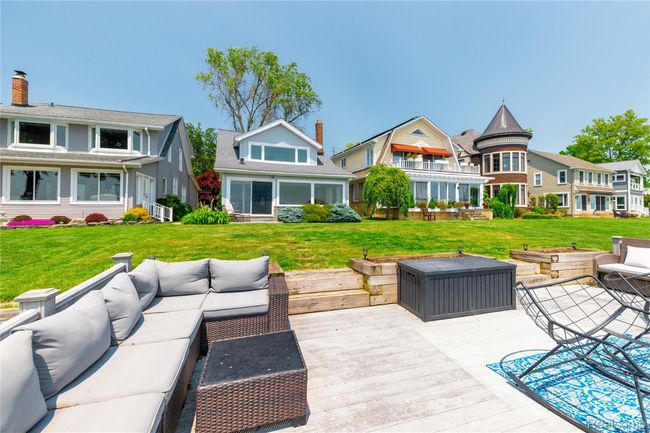 29899 East River Rd, Grosse Ile (28 of 35).jpg | Image 24
