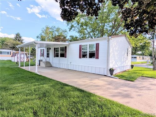 1067 Brookwood Dr, Derby, NY, 14047-9506 | Card Image