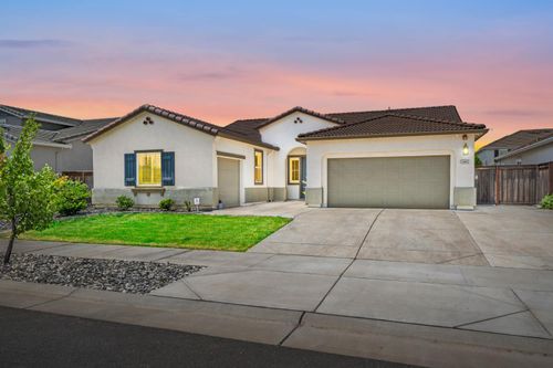 10442 Montaria Way, Elk Grove, CA, 95757-1757 | Card Image