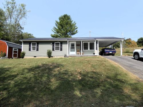 706 Green Mountain Road, Rural Retreat, VA, 24368 | Card Image