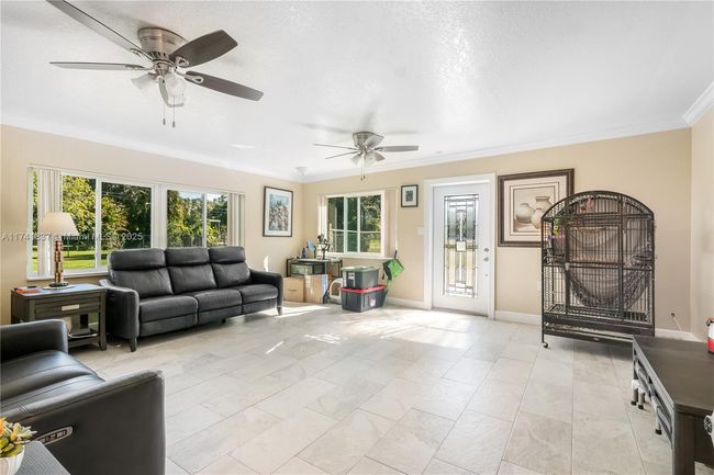 1601 Sw 117 Th Ave, House other with 4 bedrooms, 3 bathrooms and null parking in Davie FL | Image 9