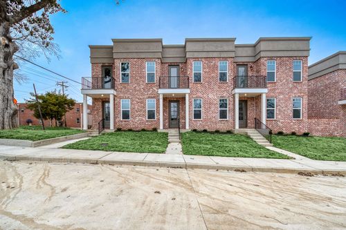 212 E Washington Ave, Covington, TN, 38019-2548 | Card Image