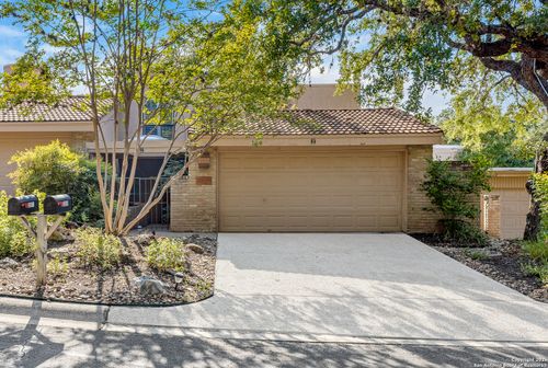 3809 Overlake St, San Antonio, TX, 78230-2131 | Card Image