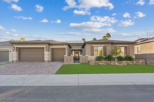 7521 Tucker William St, Las Vegas, NV, 89149-1976 | Card Image