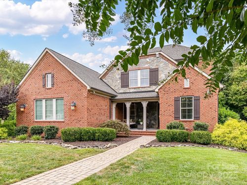 17412 Pennington Dr, Cornelius, NC, 28031-8854 | Card Image