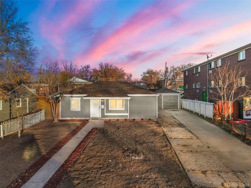 1930 Chester St, Aurora, CO, 80010-1918 | Card Image