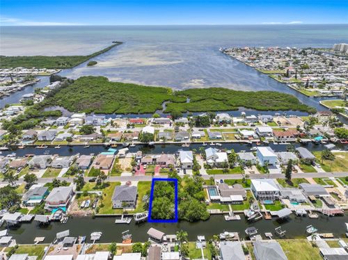 13324 Sunfish Dr, Hudson, FL, 34667-1628 | Card Image