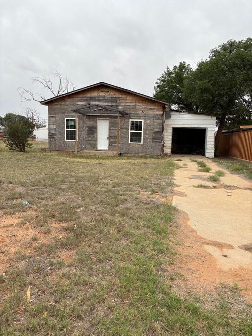 1004 E Harris Street, Brownfield, TX, 79316 | Card Image