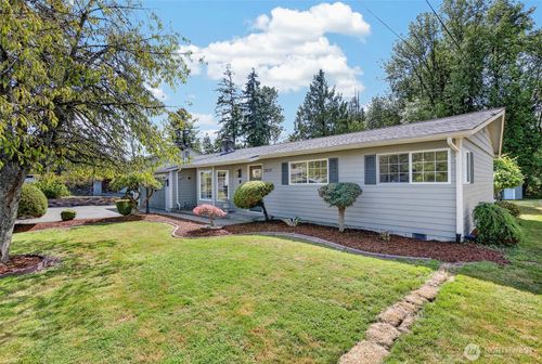 2839 Parkview Dr, Longview, WA, 98632-5501 | Card Image