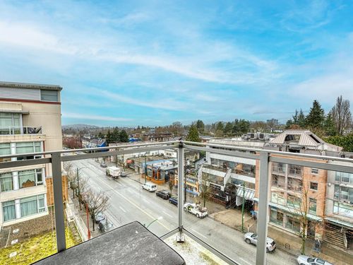 710-2228 W Broadway, Vancouver, BC, V6K0B1 | Card Image