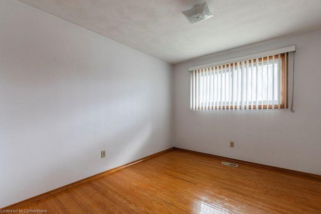 7 Jeanette St, House other with 4 bedrooms, 2 bathrooms and 7 parking in Hamilton ON | Image 32