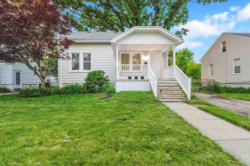 429 Linden Ave, Royal Oak, MI, 48073-3621 | Card Image