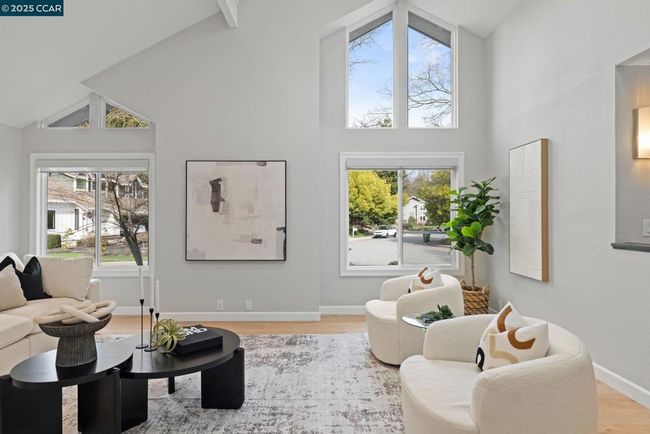 17 Canary Ct, House other with 6 bedrooms, 4 bathrooms and 3 parking in Danville CA | Image 11