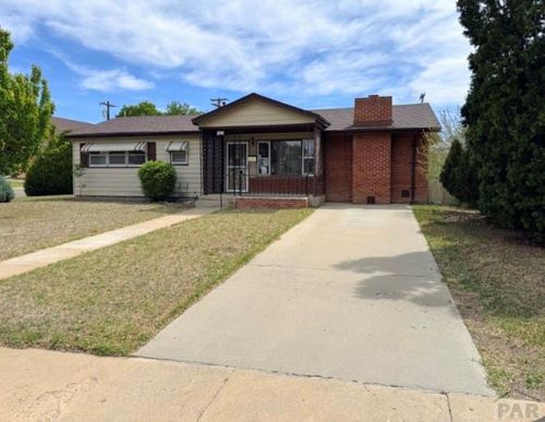 2001 Raton Ave, La Junta, CO, 81050-3428 | Card Image