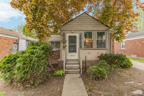 12908 Grayfield St, Detroit, MI, 48223-3072 | Card Image