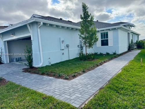 19488 Whispering Creek Rd, Loxahatchee, FL, 33470 | Card Image