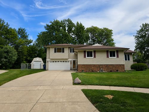 1413 Weyers Ct, Schaumburg, IL, 60193-3522 | Card Image