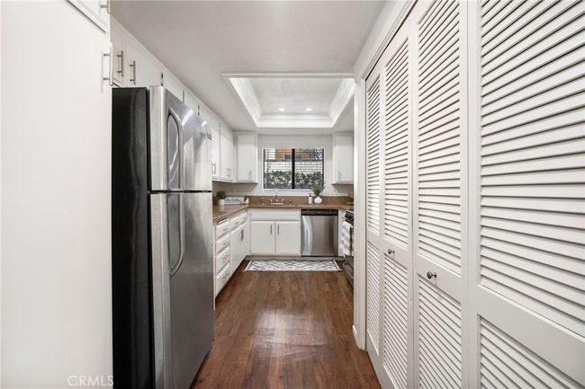 UNIT-132 - 2001 E 21 St St, Condo with 2 bedrooms, 2 bathrooms and 2 parking in Signal Hill CA | Image 4