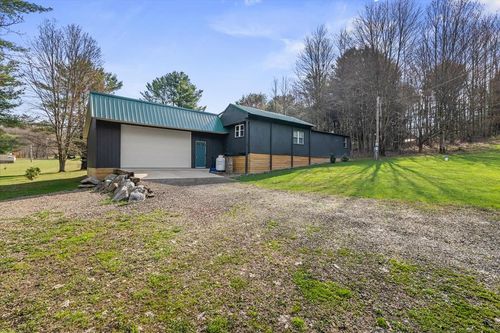 391 Charles Dr, Tidioute, PA, 16351 | Card Image
