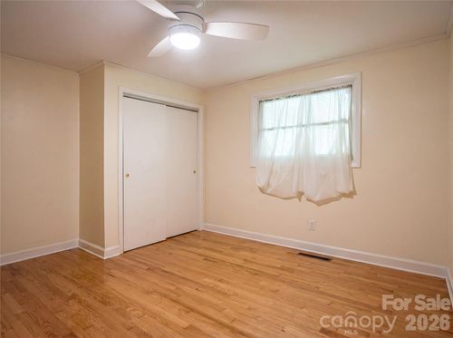 2012 N Deal Ave, Newton, NC, 28658-3713 | Card Image