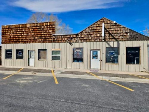 110 &amp; 112 W Spring Avenue, Saratoga, WY, 82331 | Card Image