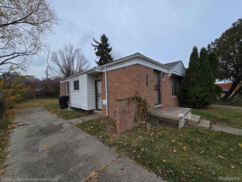 12037 Ashton Ave, Detroit, MI, 48228-1166 | Card Image