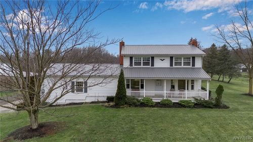 3212 Hickox Rd, Hamburg, NY, 14075-6725 | Card Image