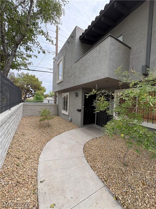 1352 N Jones Blvd, Las Vegas, NV, 89108-1612 | Card Image