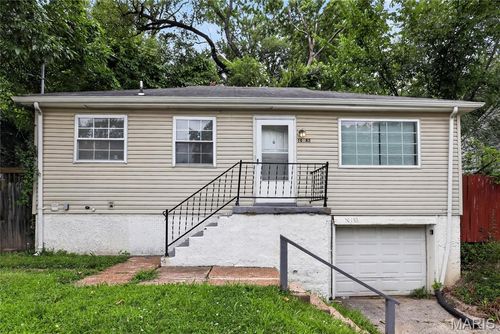 10183 Cloverdale Dr, Saint Louis, MO, 63136-4213 | Card Image