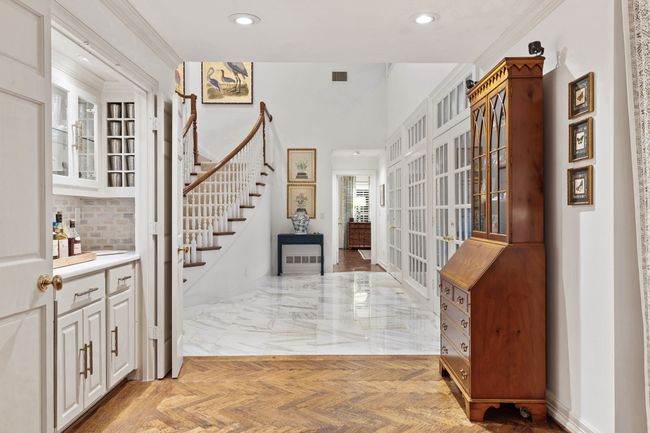 Beautiful hardwoods and marble floors | Image 10