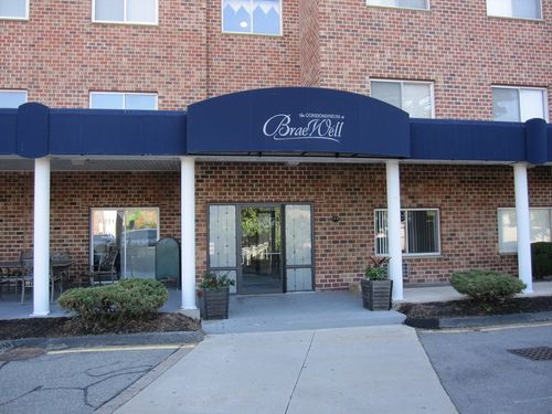 unit-502-230 Willard St, Quincy, MA, 02169-1559 | Card Image