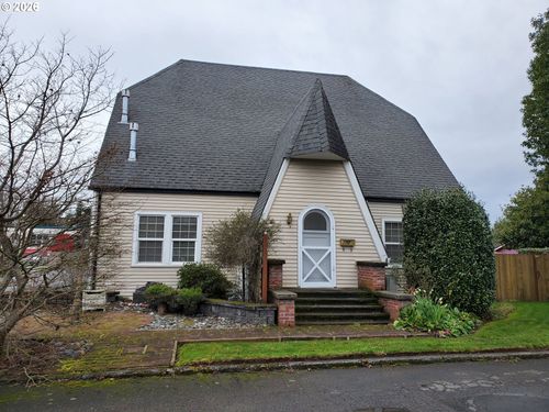 201 N Birch St, Coquille, OR, 97423-1225 | Card Image
