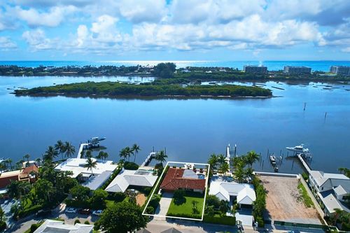 7932 Flagler Ct, West Palm Beach, FL, 33405-5041 | Card Image