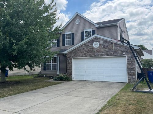 489 Stone Shadow Dr, Blacklick, OH, 43004-7011 | Card Image