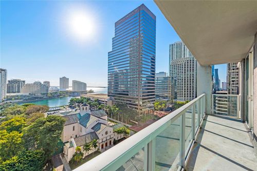 1402-500 Brickell Ave, Miami, FL, 33131-2578 | Card Image