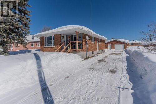 18 Cartier Ave, Kapuskasing, ON, P5N2J6 | Card Image