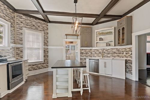 264 Fairview Ave, Montgomery, AL, 36105-1804 | Card Image