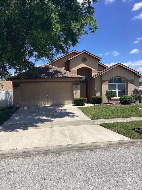 29647 Fog Hollow Dr, WESLEY CHAPEL, FL, 33543-6732 | Card Image