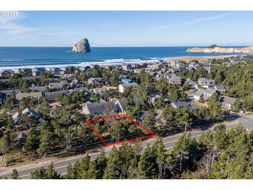 13700 Cape Kiwanda Dr, Pacific City, OR, 97135 | Card Image