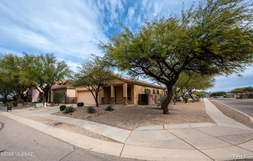 10527 S Miramar Canyon Pass, Vail, AZ, 85641-6815 | Card Image